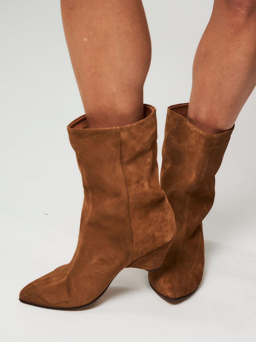 Women Anonymous Copenhagen Boots | Vully, Suede Boots Cognac