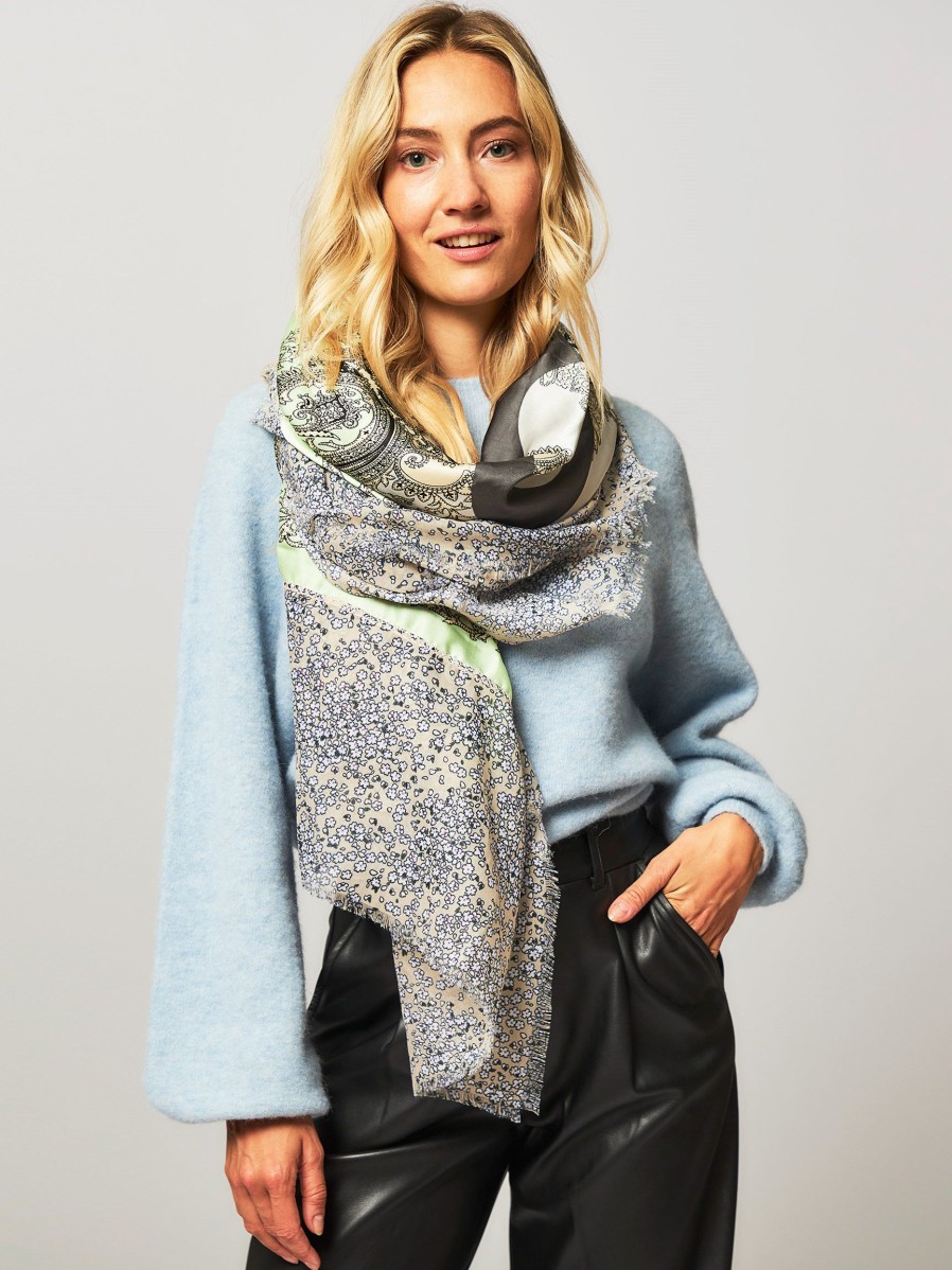 Women Summum Scarves | Cotton Scarf With Pattern Light Green