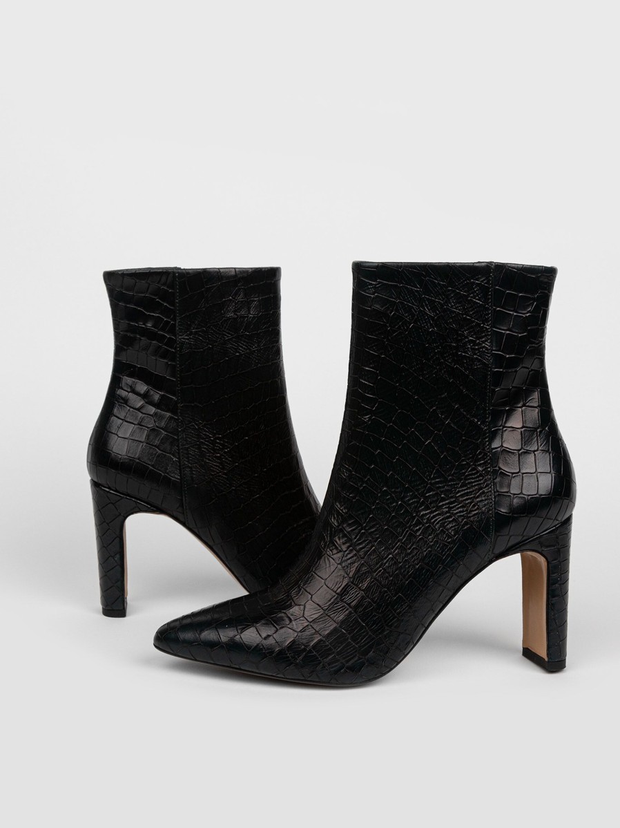 Women Brown Dot. Boots | Hillary, Leather Ankle Boots With Croco Relief Black