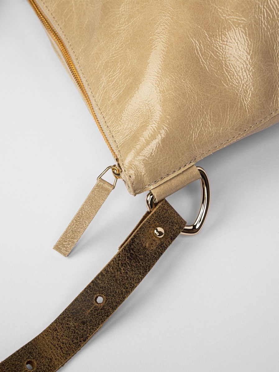 Women Ellen Truijen Bags | Marji Zipper, Patent Leather Crossbody Bag Beige