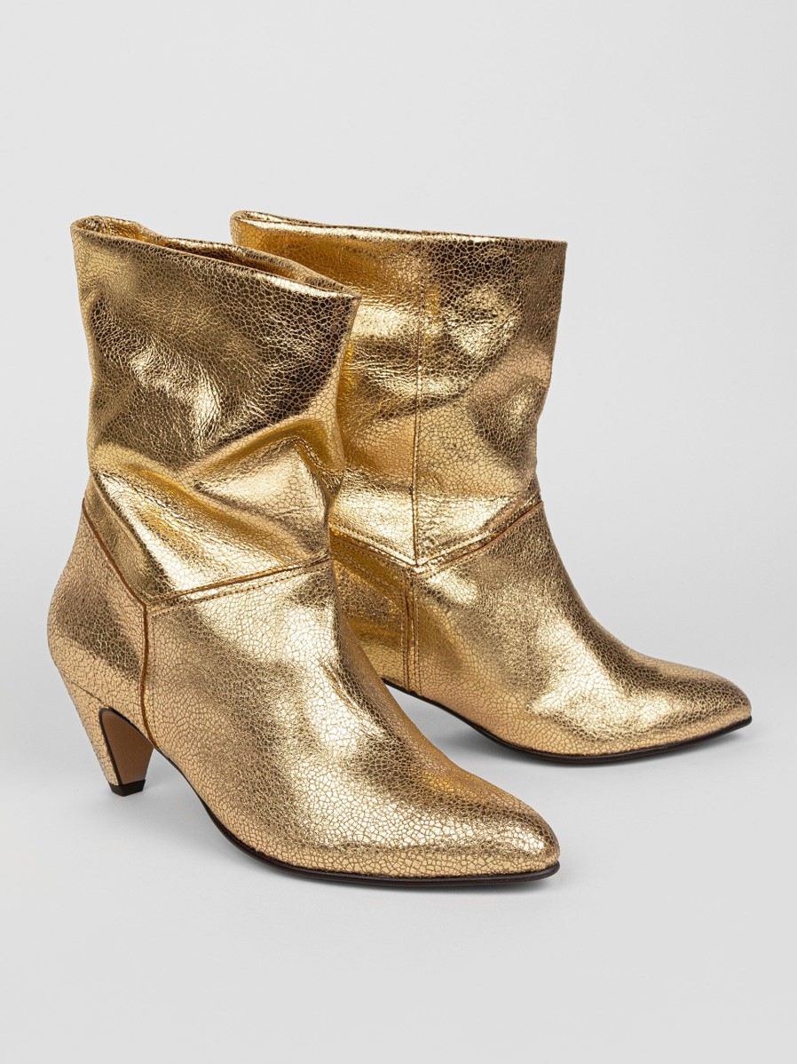 Women Anonymous Copenhagen Boots | Jassi, Leather Metallic Craquele Low Boots Gold Colour