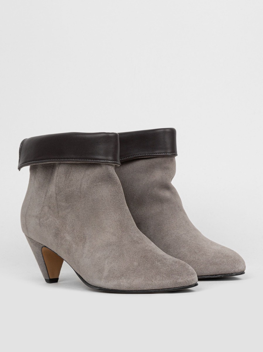 Women Anonymous Copenhagen Boots | Eden, Suede Ankle Boots Grey