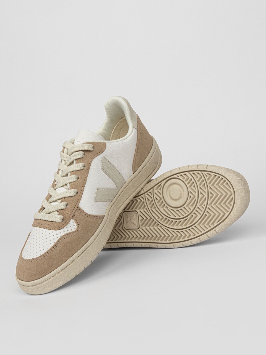 Women Veja Sneakers | V-10, Ecological Suede Sneakers Lightbrown