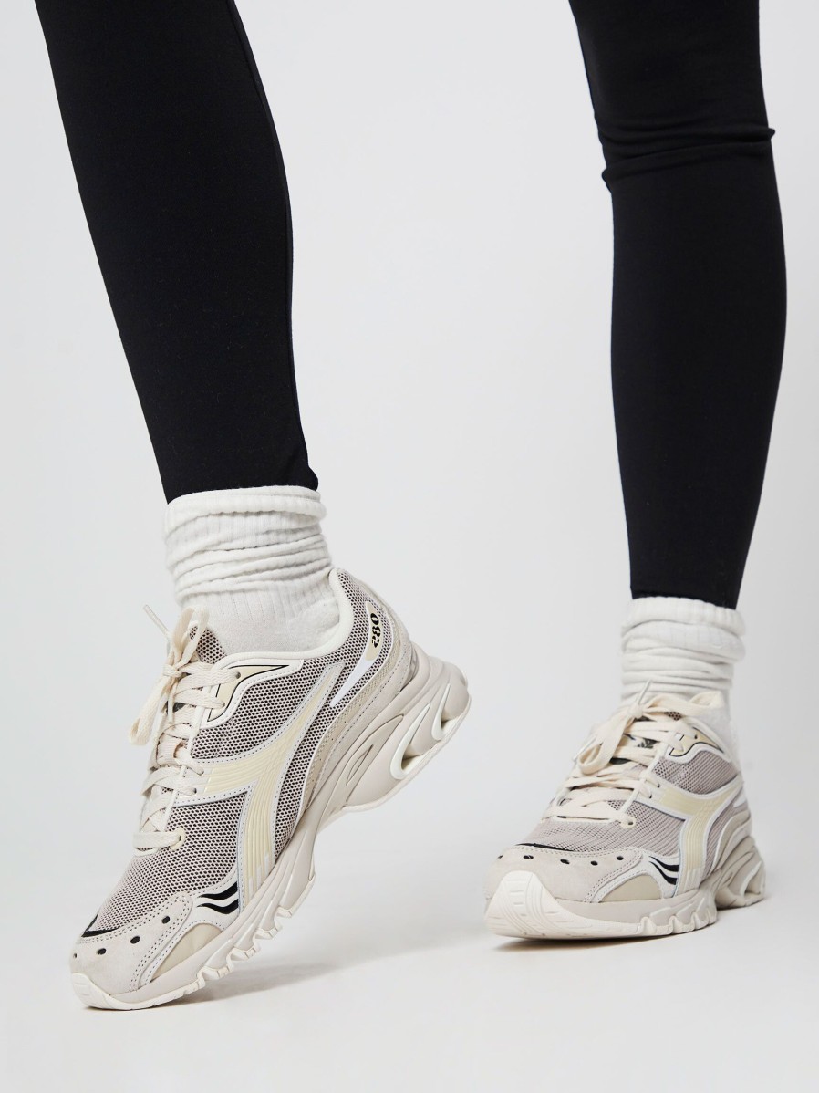 Women Diadora Sneakers | Mythos Propulsion, Suede Sneakers Ecru