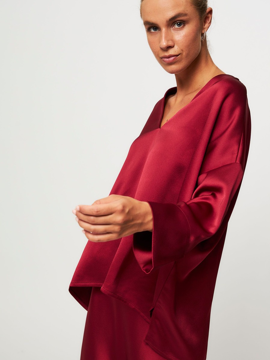 Women Sea Me Happy Tops And Blouses | Alba, Woven Shiny Top Dark Red