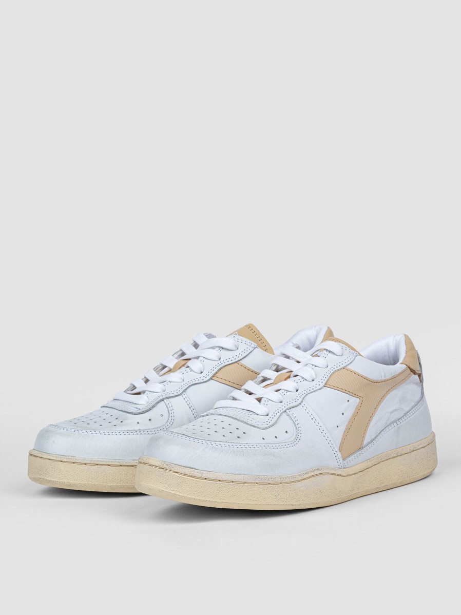 Women Diadora Sneakers | Mi Basket Low Used, Lederen Sneakers Sand