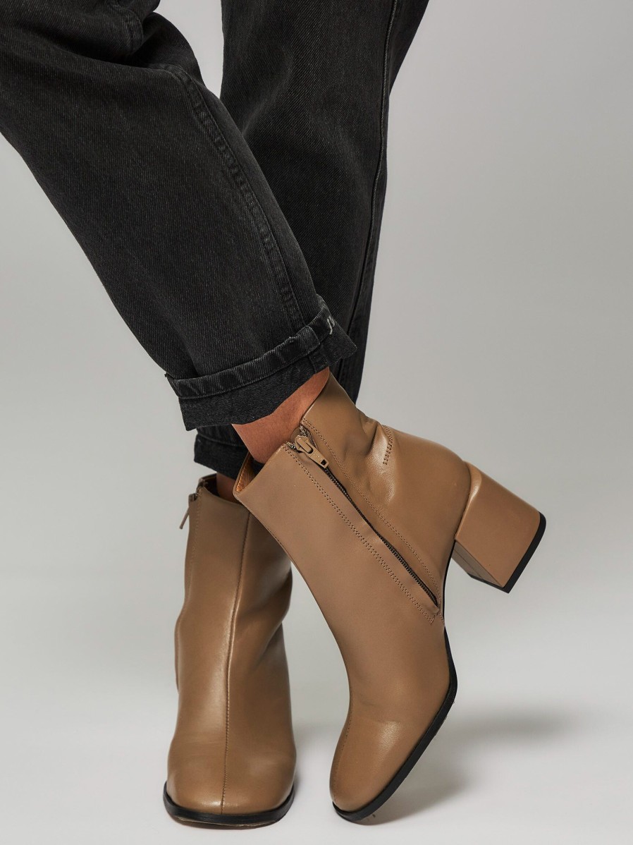 Women Ivylee Copenhagen Boots | Maxine, Leather Ankle Boots Taupe